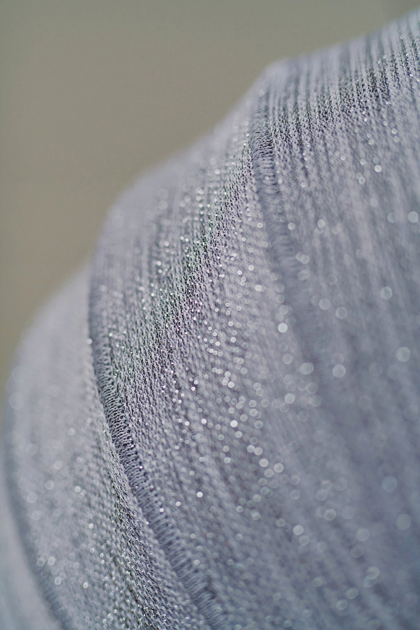 Made By Hand Knit-wit Pendel Oval 57 Cm Anniversary Glitter, silver från Made By Hand, bild 3