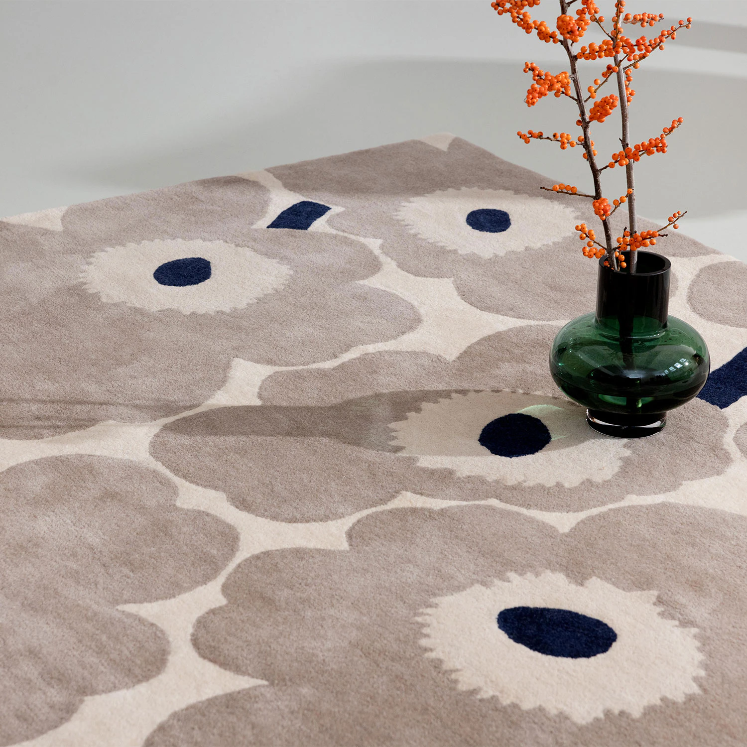 Marimekko Unikko Matta, greige från Marimekko, bild 5