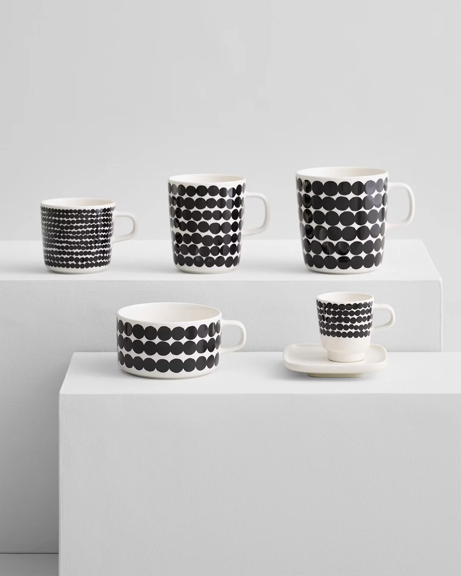 Marimekko Siirtolapuutarha Mugg 25 Cl, svart från Marimekko, bild 2