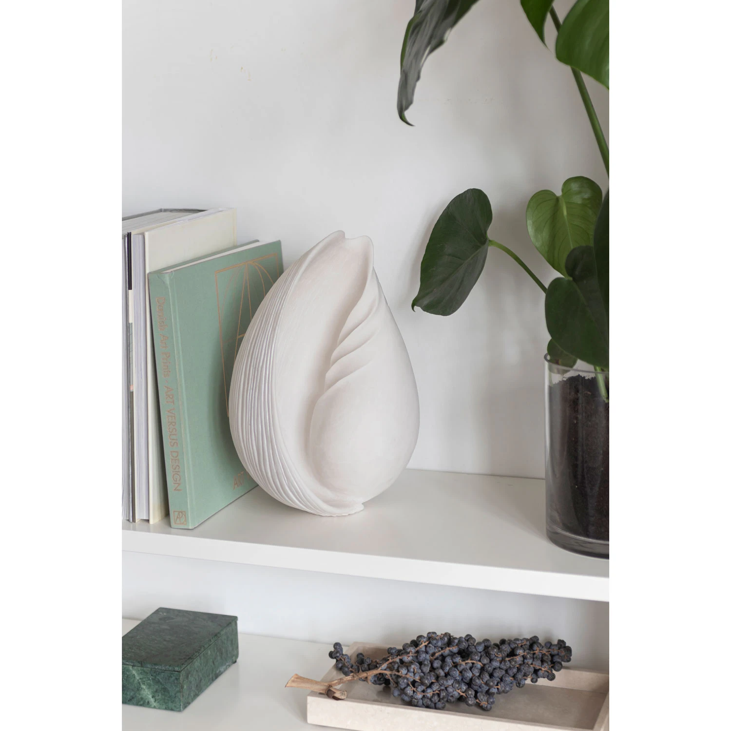 Mette Ditmer Conch Shell Dekoration Stor, off-white från Mette Ditmer, bild 3