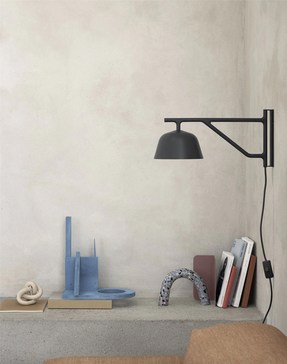 Muuto Ambit Vägglampa, svart från Muuto, bild 2