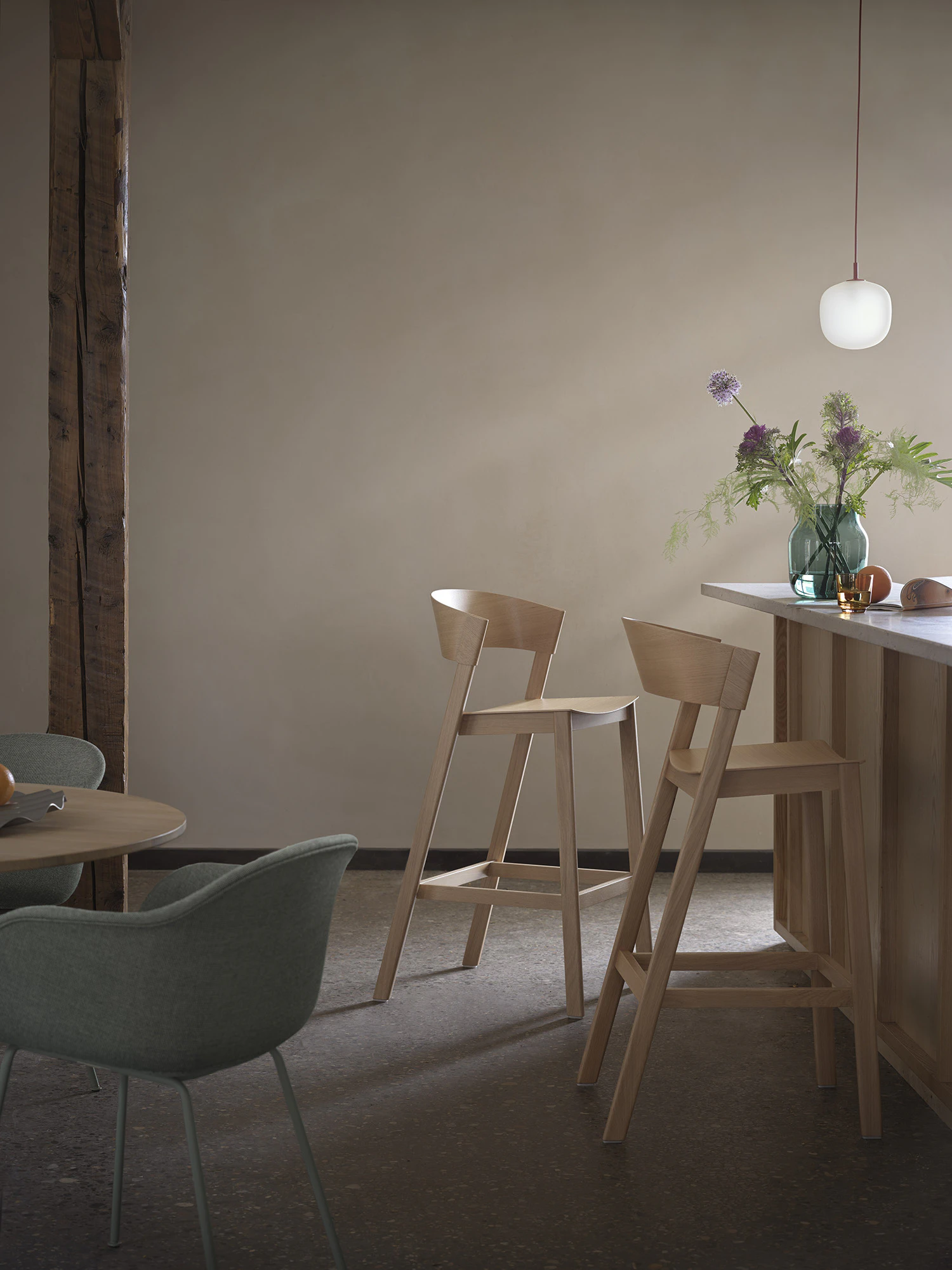 Muuto Cover Barstol Med Ryggstöd, ek från Muuto, bild 5
