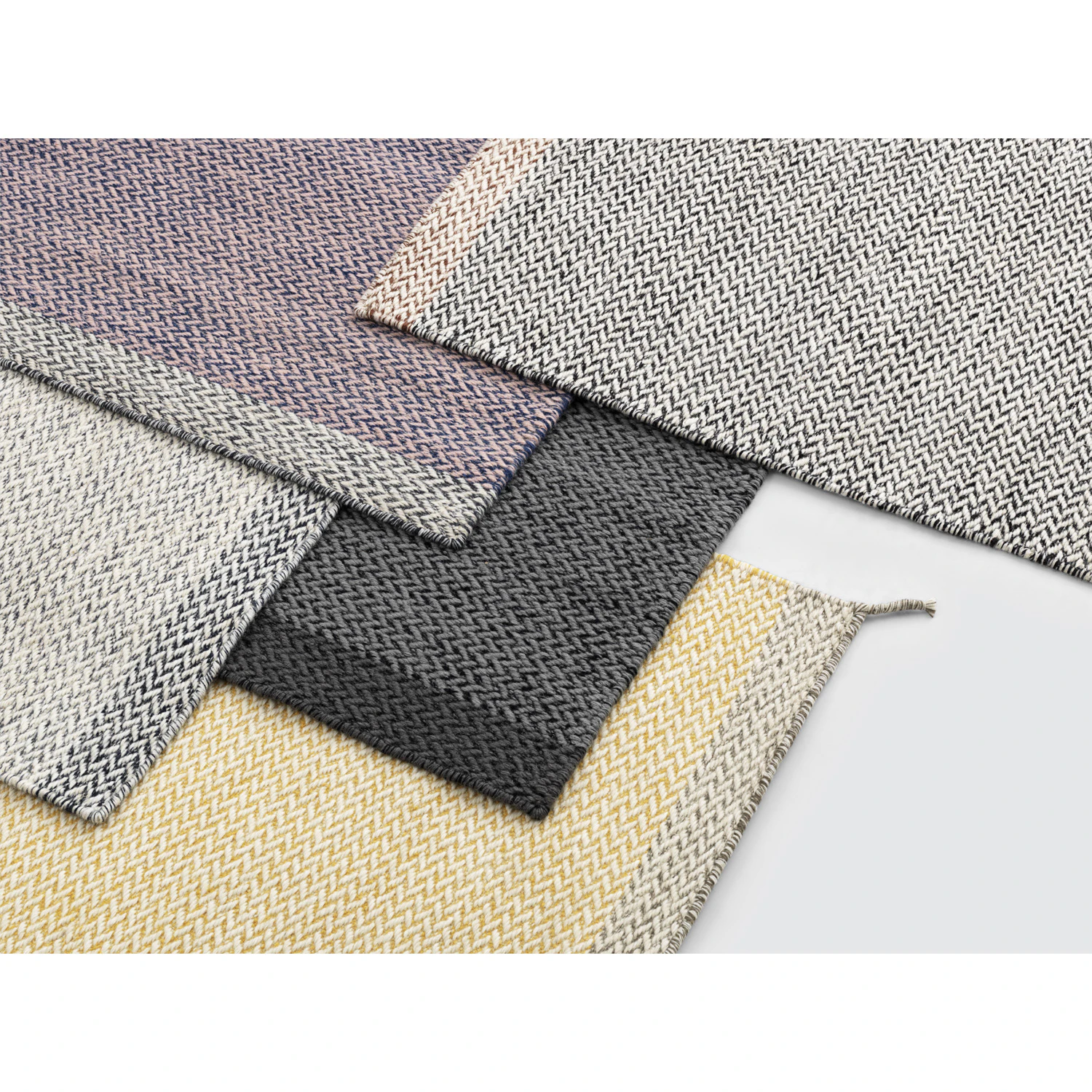 Muuto Ply Ullmatta 170x240 Cm, mörkgrå från Muuto, bild 3