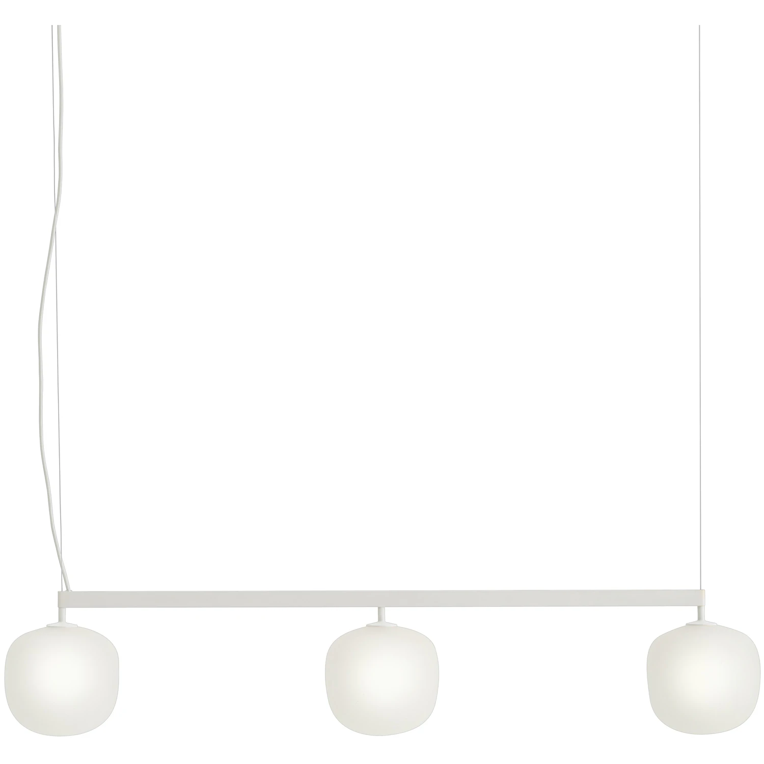Muuto Rime Pendellampa Med Skena - Pendellampor Munblåst Glas Vit