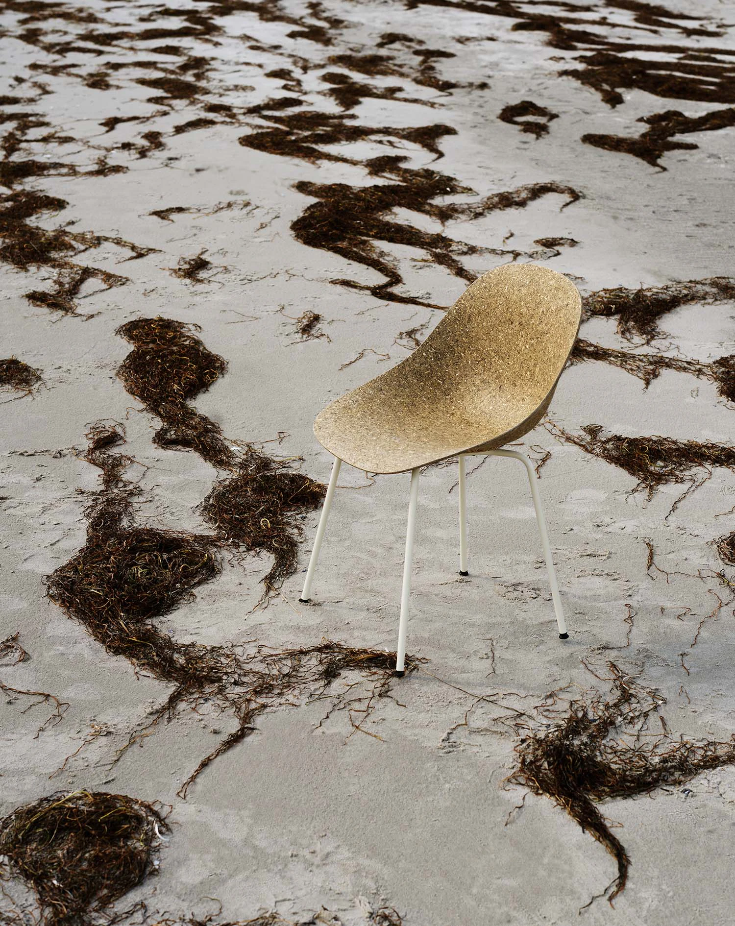 Normann Copenhagen Mat Stol Seaweed /, cream från Normann Copenhagen, bild 2