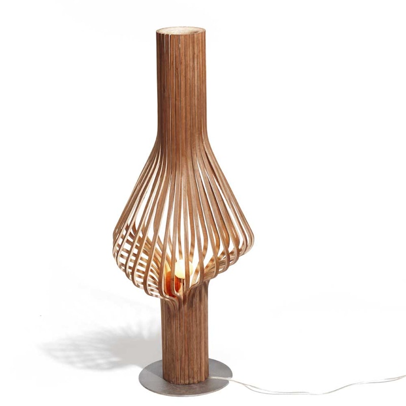 Diva Golvlampa, Valnöt