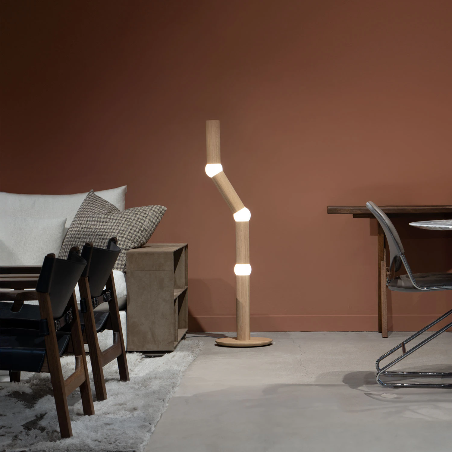 Oblure Lightbone Golvlampa, ek från Oblure, bild 5