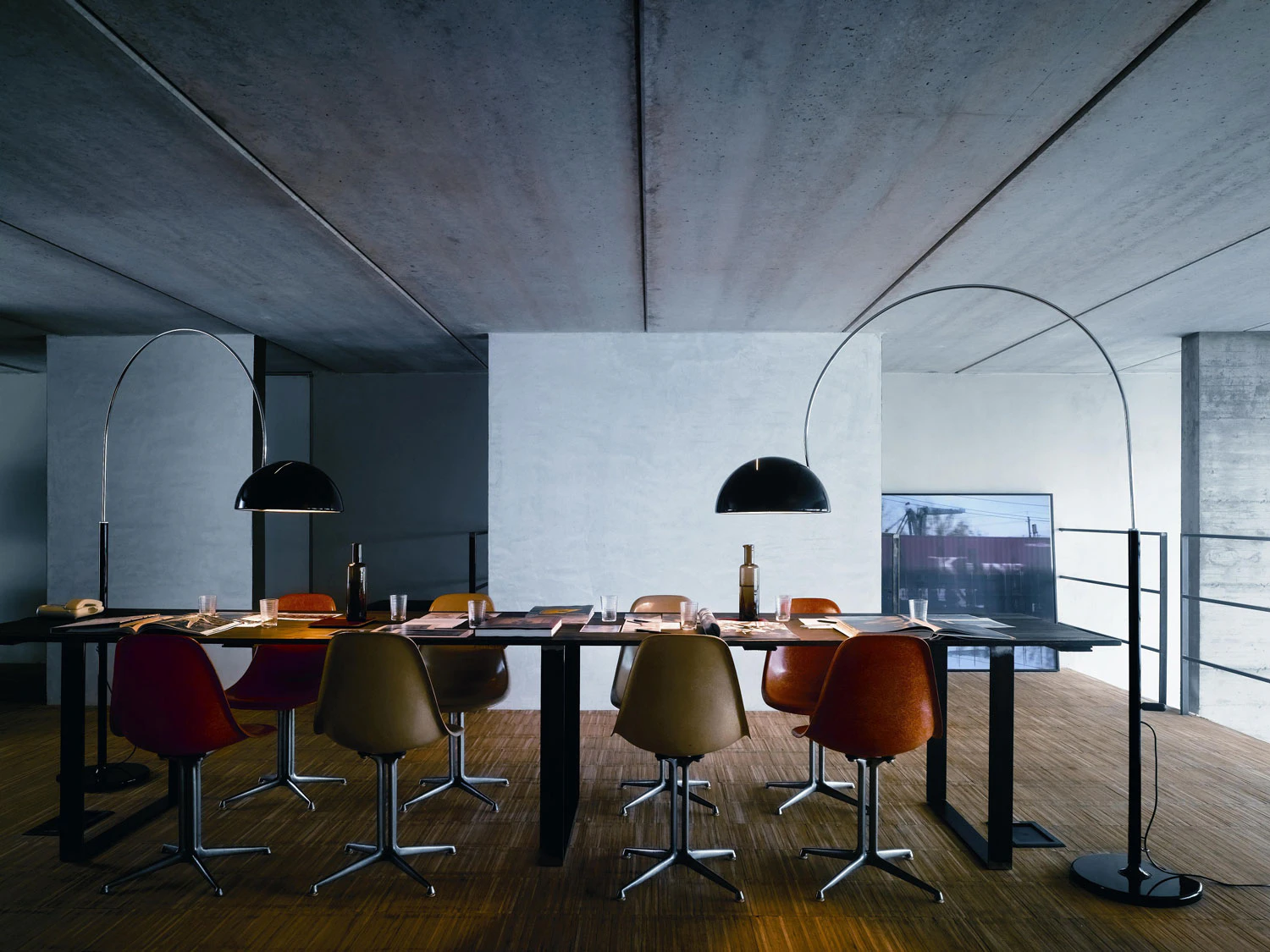 Oluce Coupé 3320r Golvlampa, svart från Oluce, bild 2