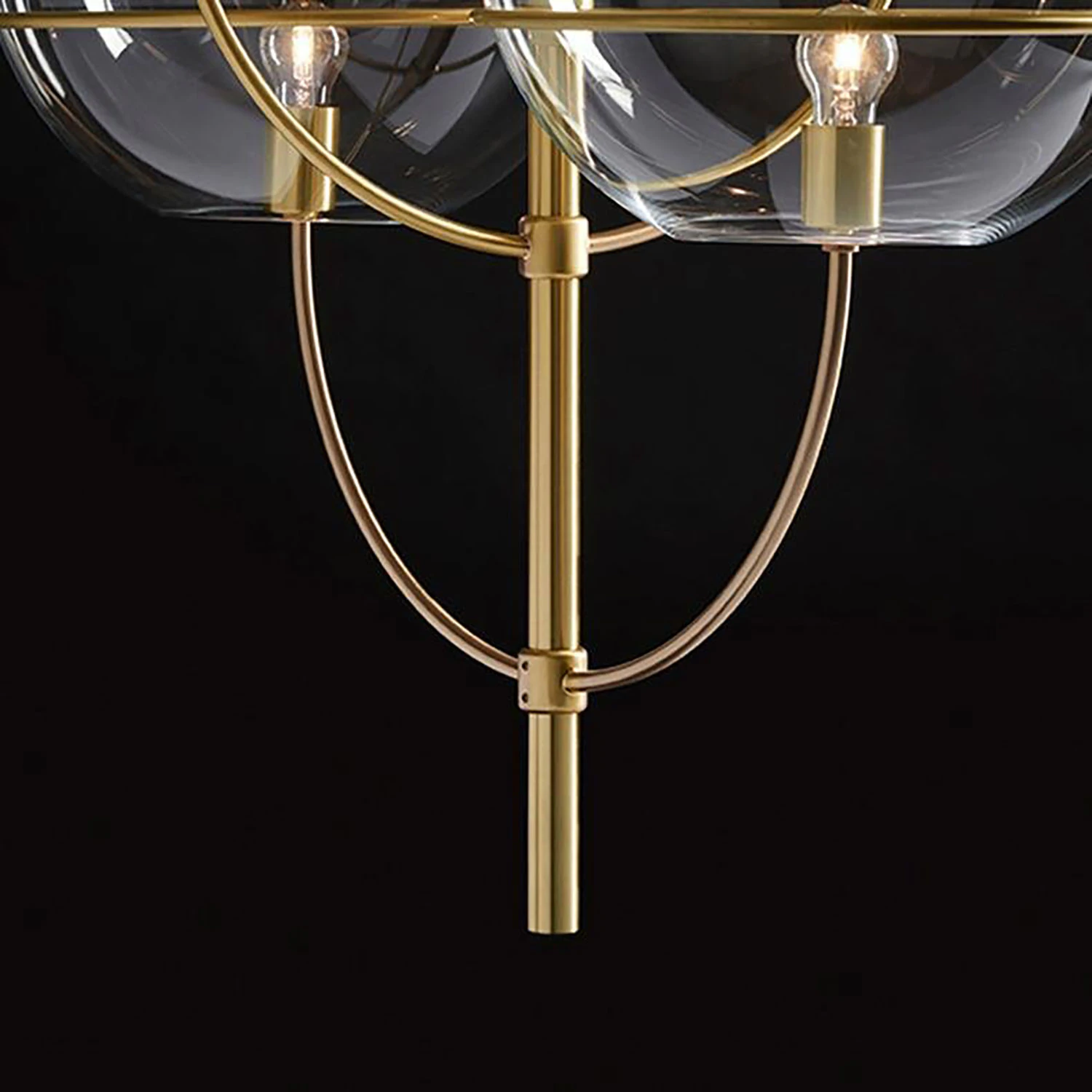 Oluce Lyndon Taklampa, satin gold från Oluce, bild 2