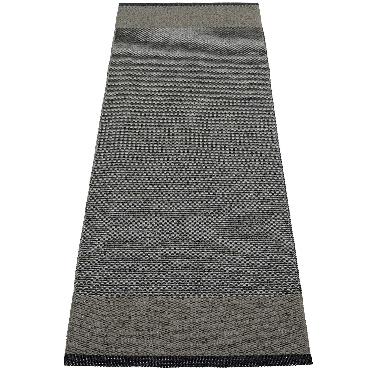 Pappelina Edit Matta Black / Charcoal / Granit Metallic 85x260 Cm - Enfärgade mattor Polyester Svart