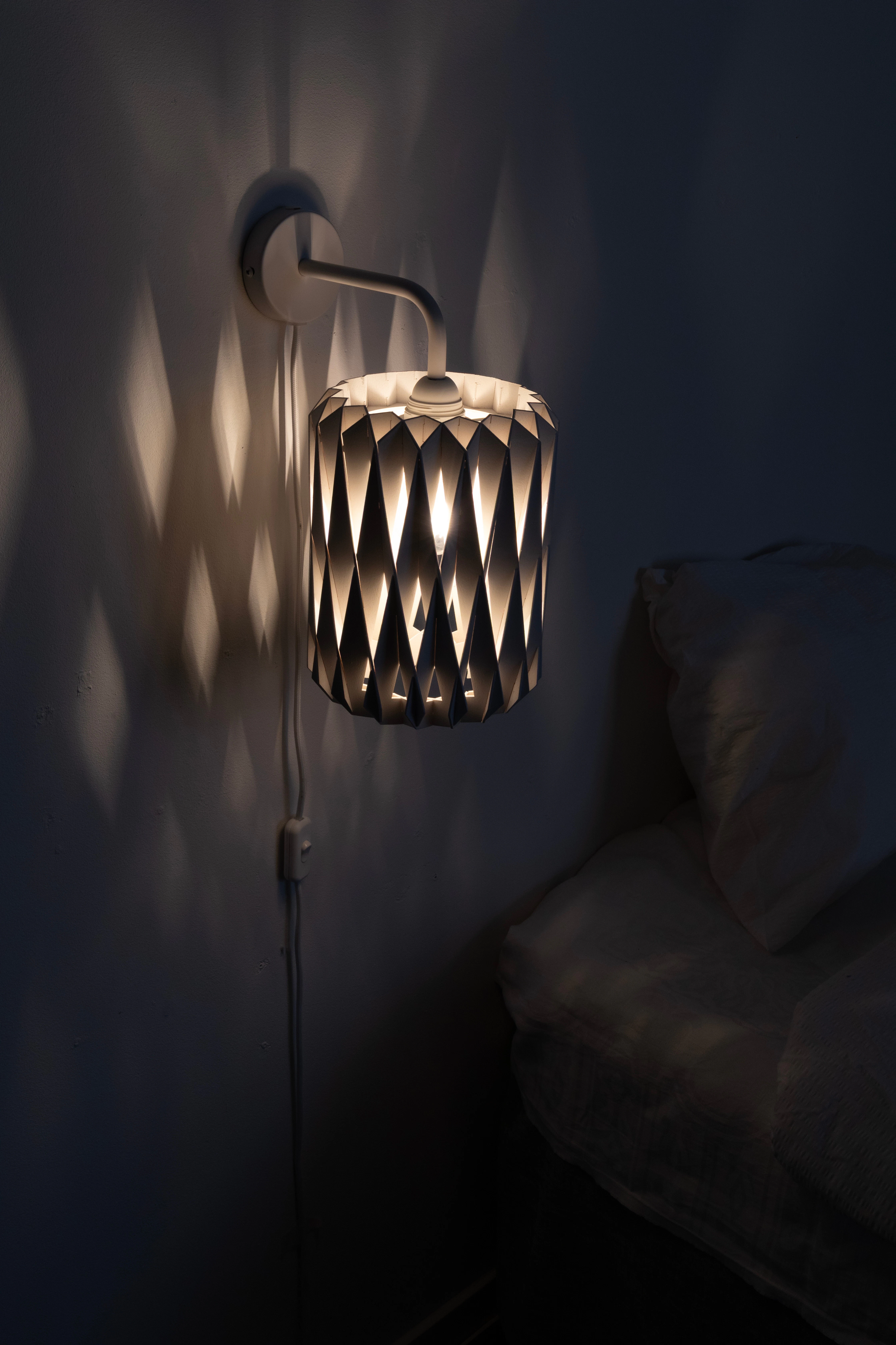 Pilke Signature 18 Vägglampa, vit från Pilke, bild 5