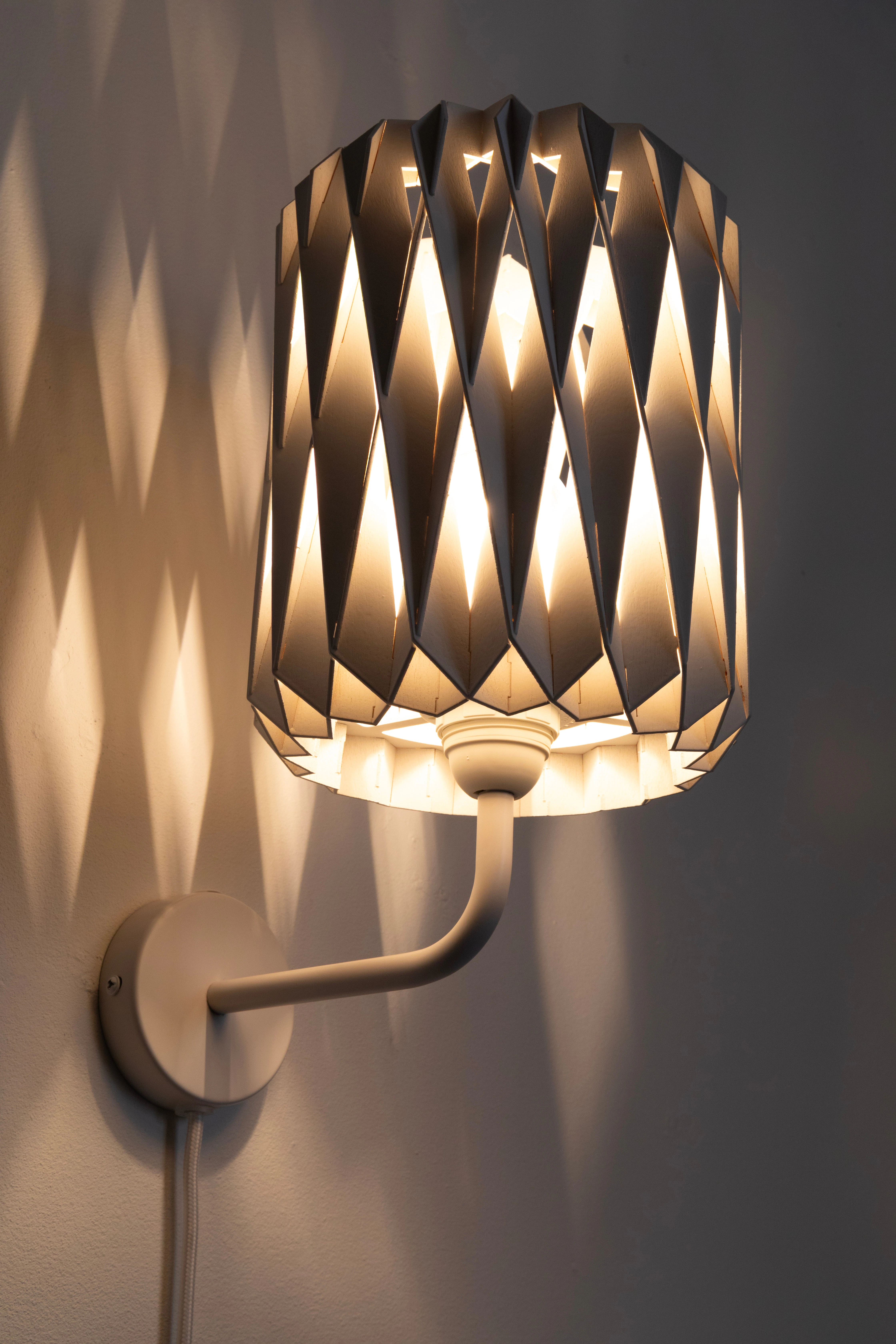 Pilke Signature 18 Vägglampa, vit från Pilke, bild 4
