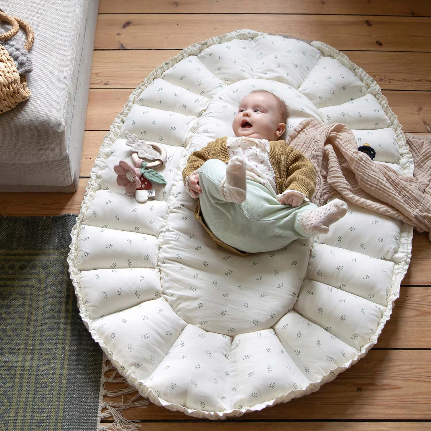 Sebra Babynest 3-in-1, sophora leaves från Sebra, bild 4