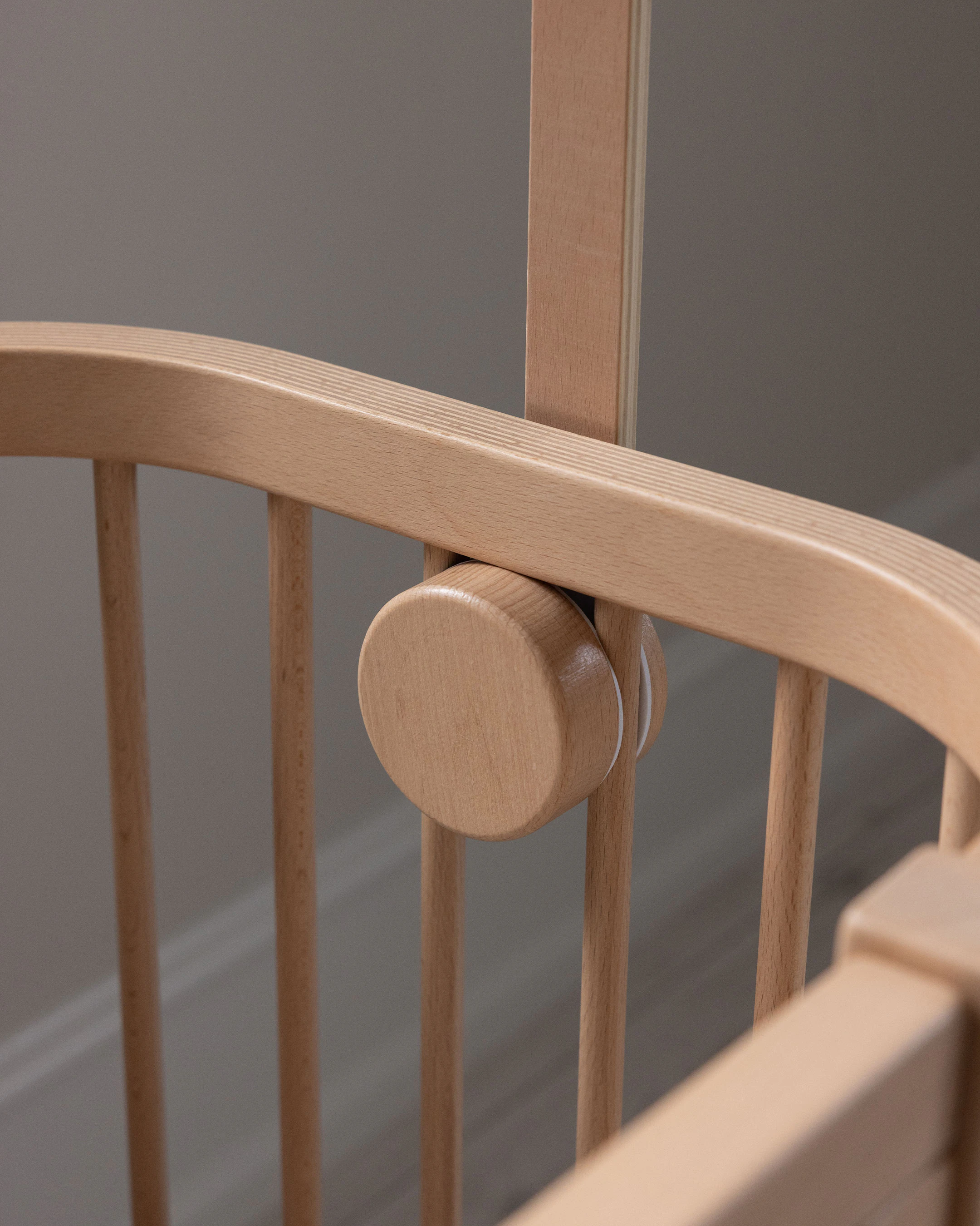 Sebra Bedside Crib, trä från Sebra, bild 6