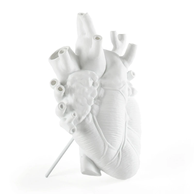 Love In Bloom Vas, Vit