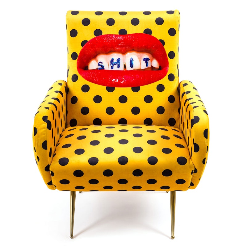 Toiletpaper Fåtölj, Shit