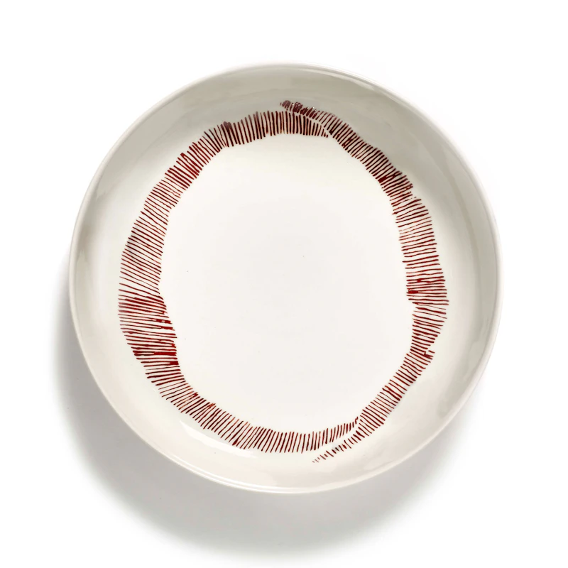 Feast Djup Tallrik 22 cm, Vit / Röd Randig
