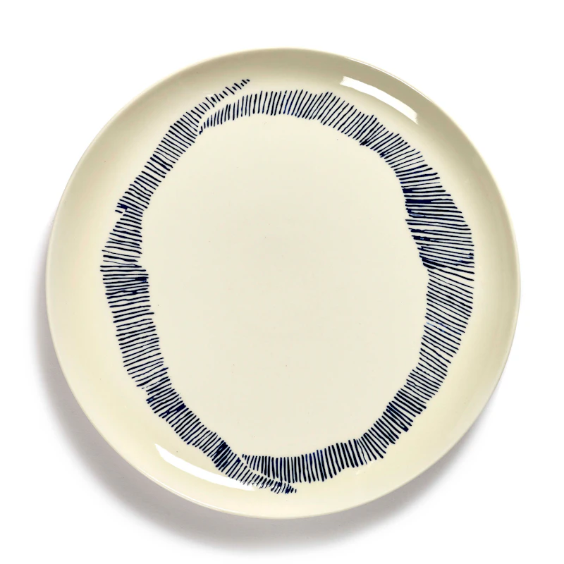 Feast Tallrik 26,5 cm, Vit / Blå Randig