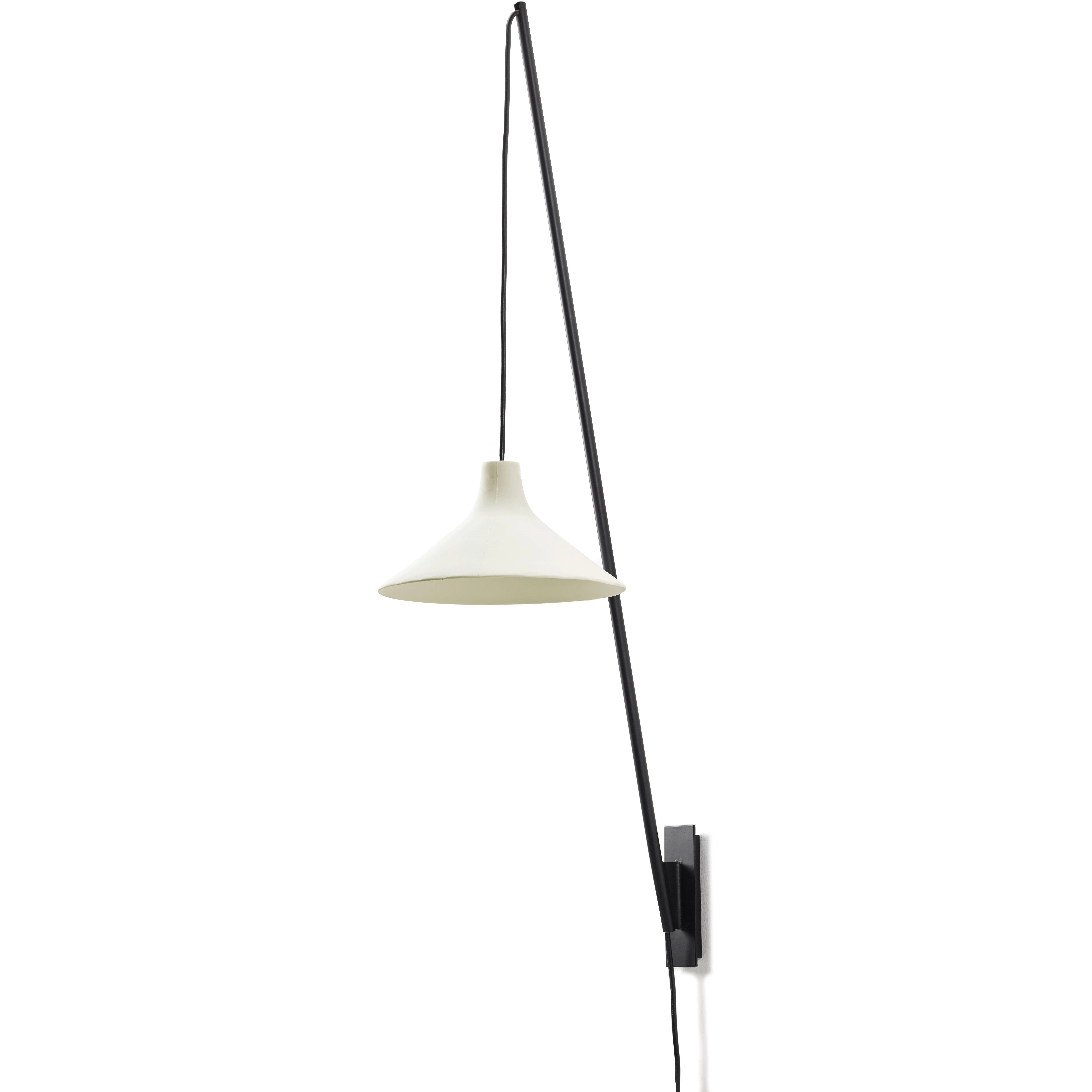 Serax Seam V&auml;gglampa / Vit 100 Cm - V&auml;gglampor St&aring;l Svart