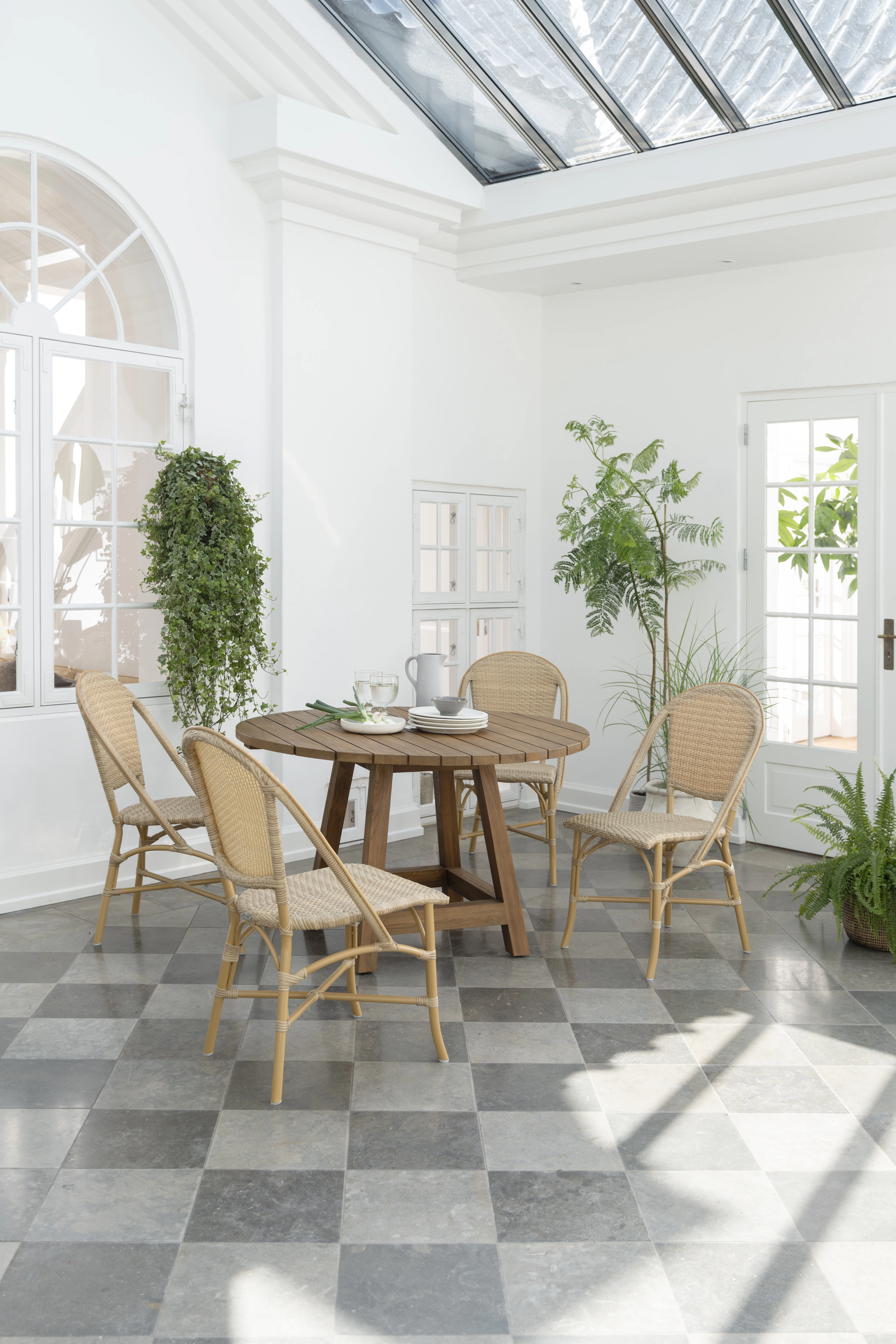Sika Design Sofie Caféstol Outdoor Almond, mandel från Sika Design, bild 2