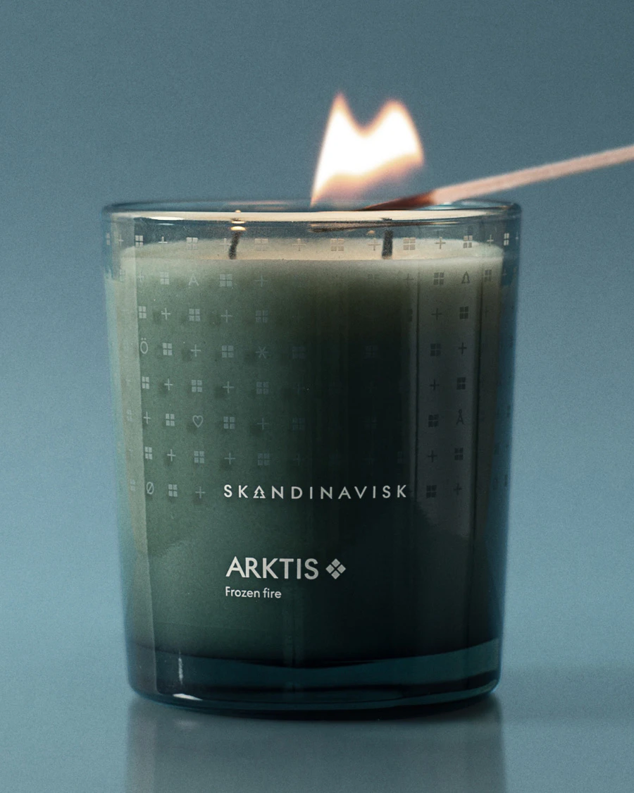 Skandinavisk Arktis Doftljus Med Lock, icy blue från Skandinavisk, bild 2