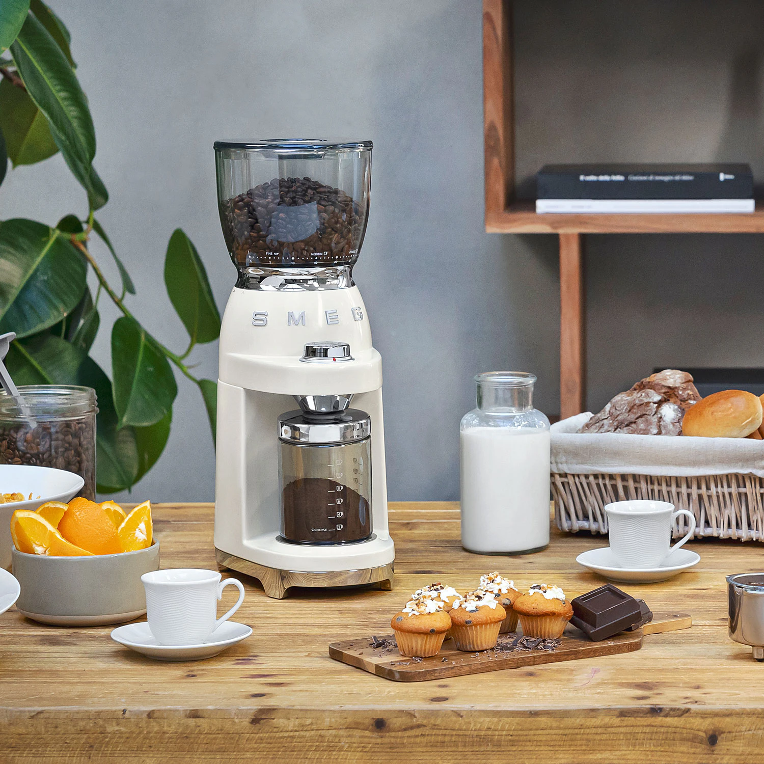 Smeg Kaffekvarn, creme från Smeg, bild 2