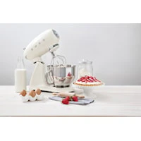 Smeg Köksmaskin 4,8 L, creme från Smeg, bild 3