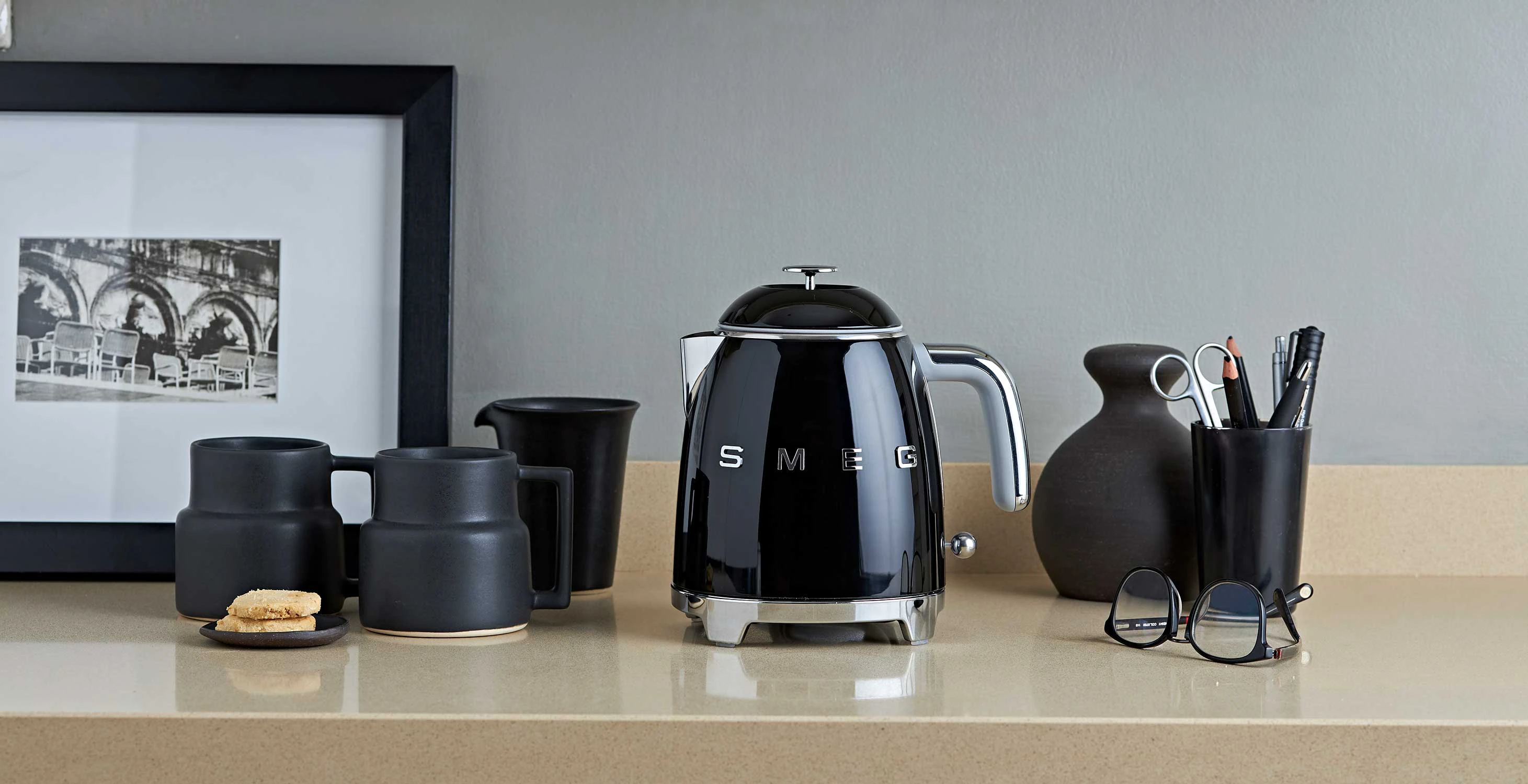 Smeg Mini Vattenkokare 0,8 L, svart från Smeg, bild 3