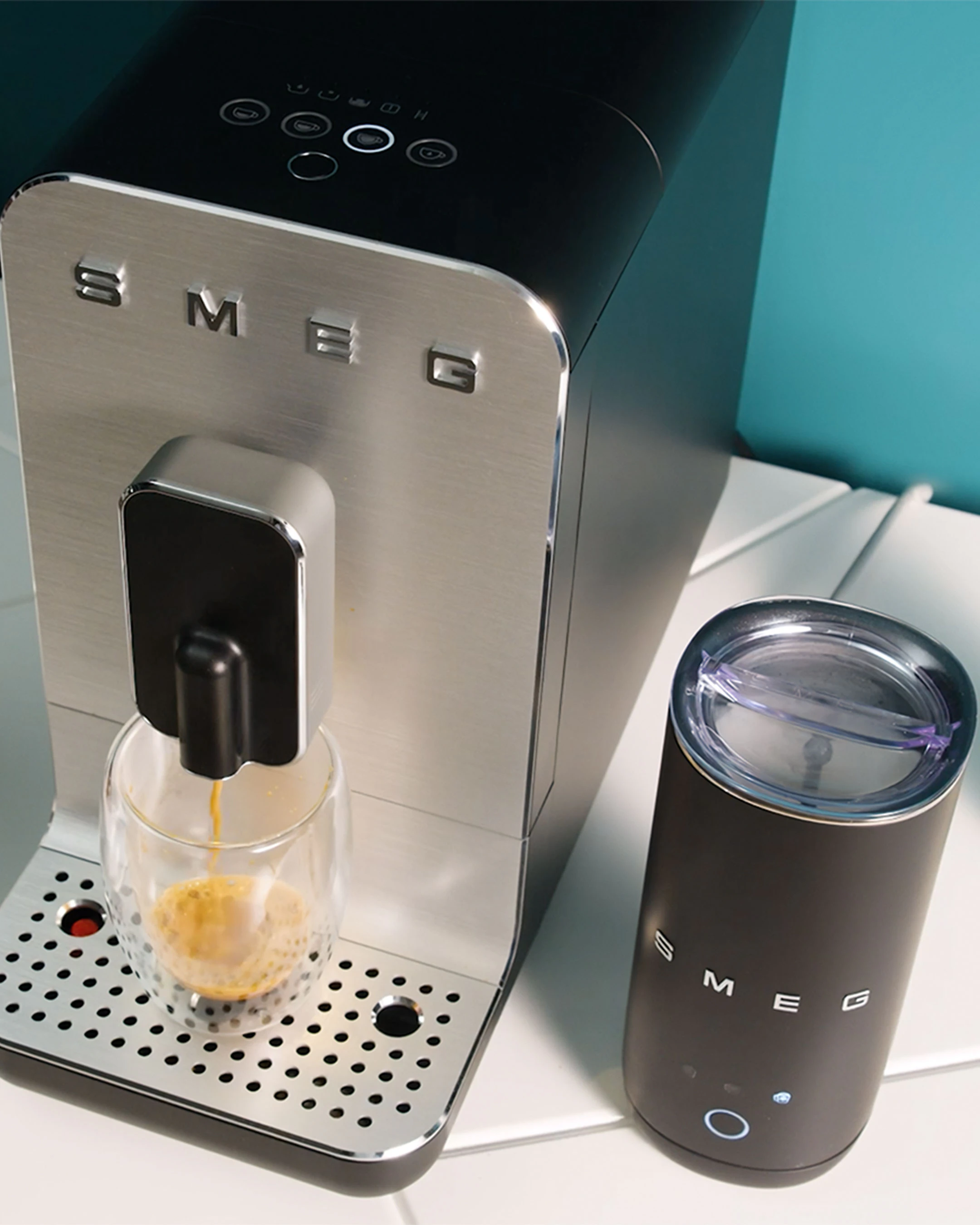 Smeg Mjölkskummare, svart från Smeg, bild 3