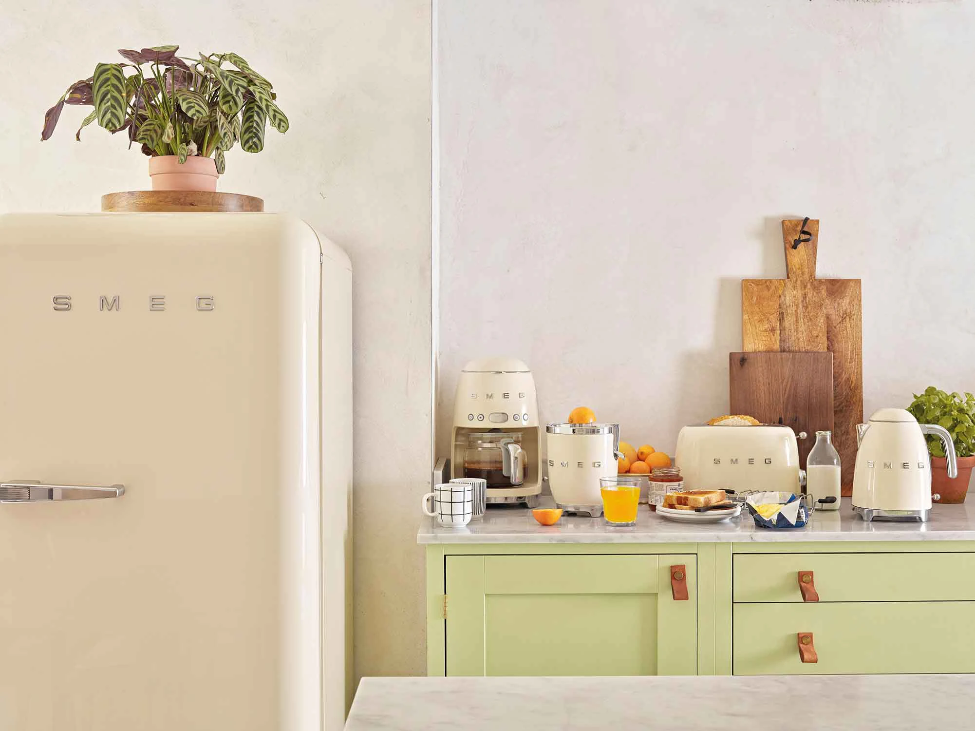 Smeg Vattenkokare, cream från Smeg, bild 6
