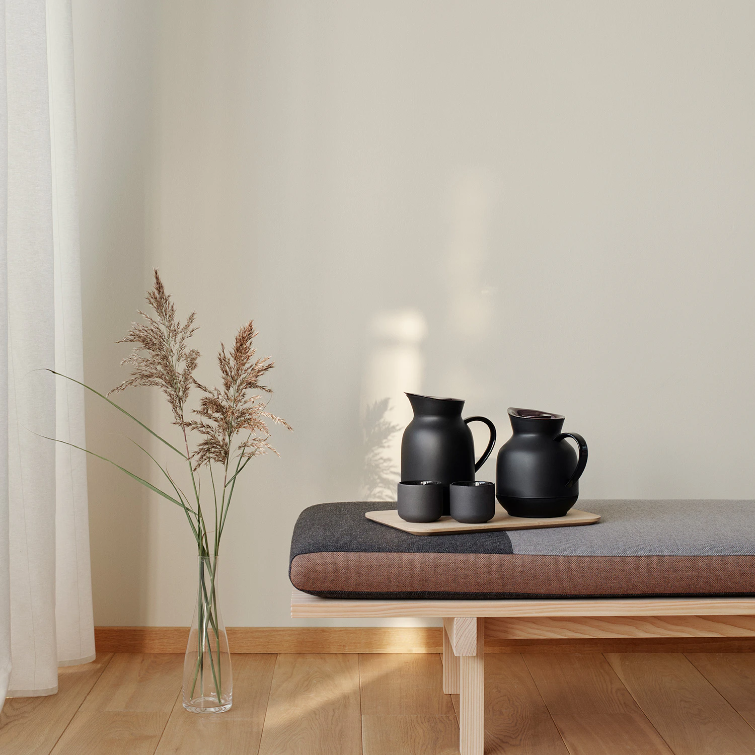 Stelton Amphora Kaffekanna 1 L Soft, svart från Stelton, bild 2