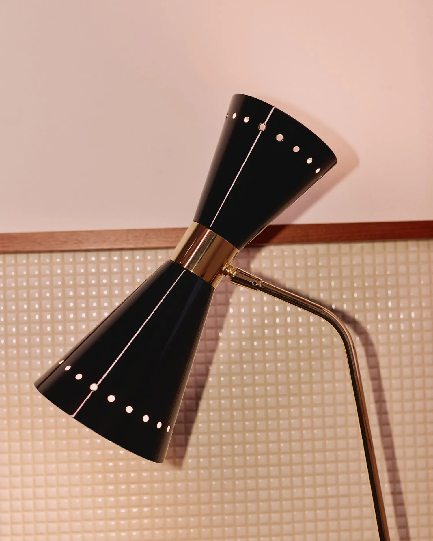 Stilnovo Megafono Bordslampa, svart från Stilnovo, bild 2