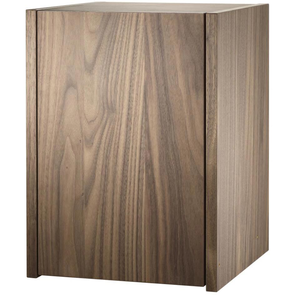 String Snapssk&aring;p - Sk&aring;p & vitrinsk&aring;p sfan&eacute;r Valn&ouml;t