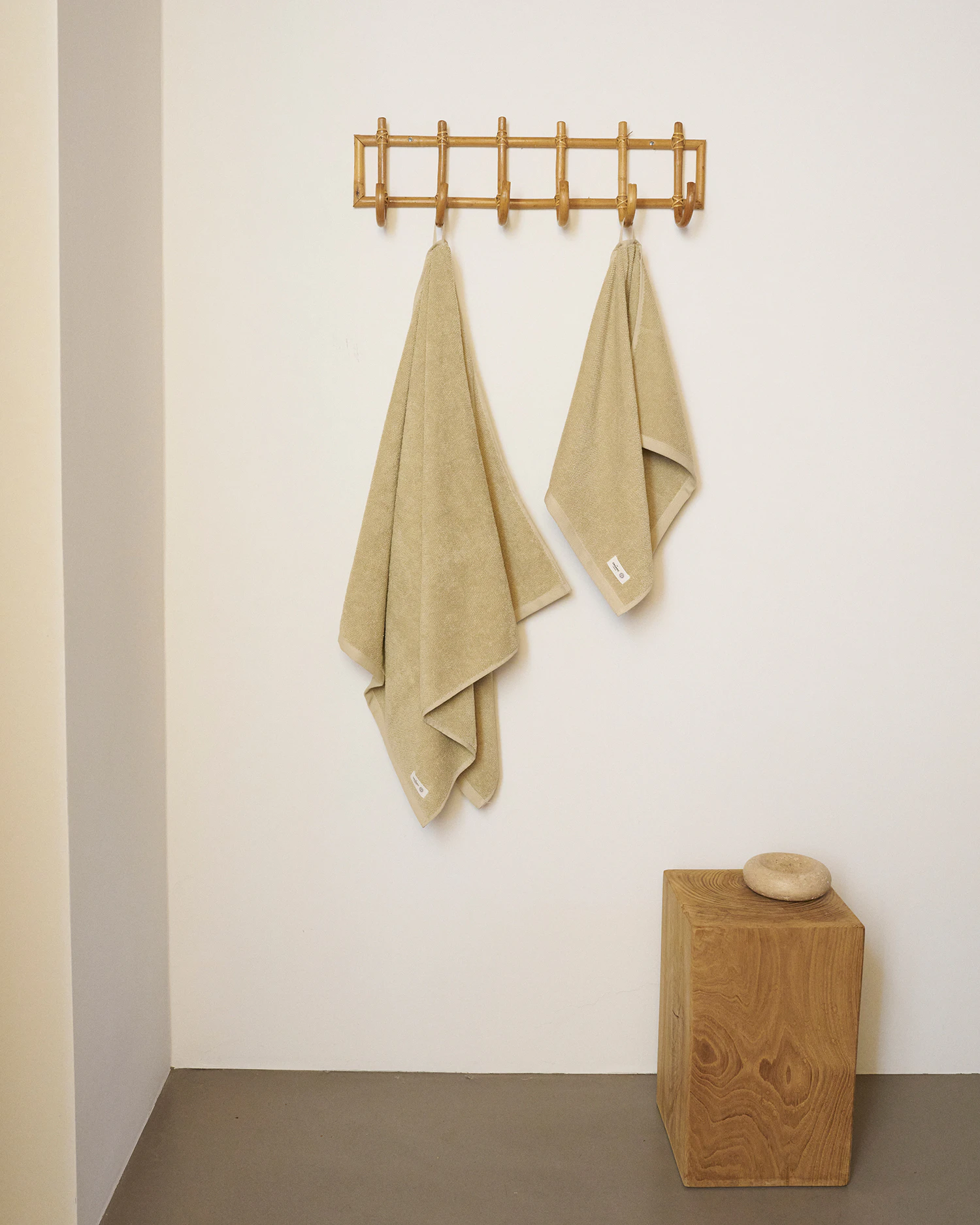 The Organic Company Mild Handduksset 50x80 / 70x140 Cm, pale honey från The Organic Company, bild 2