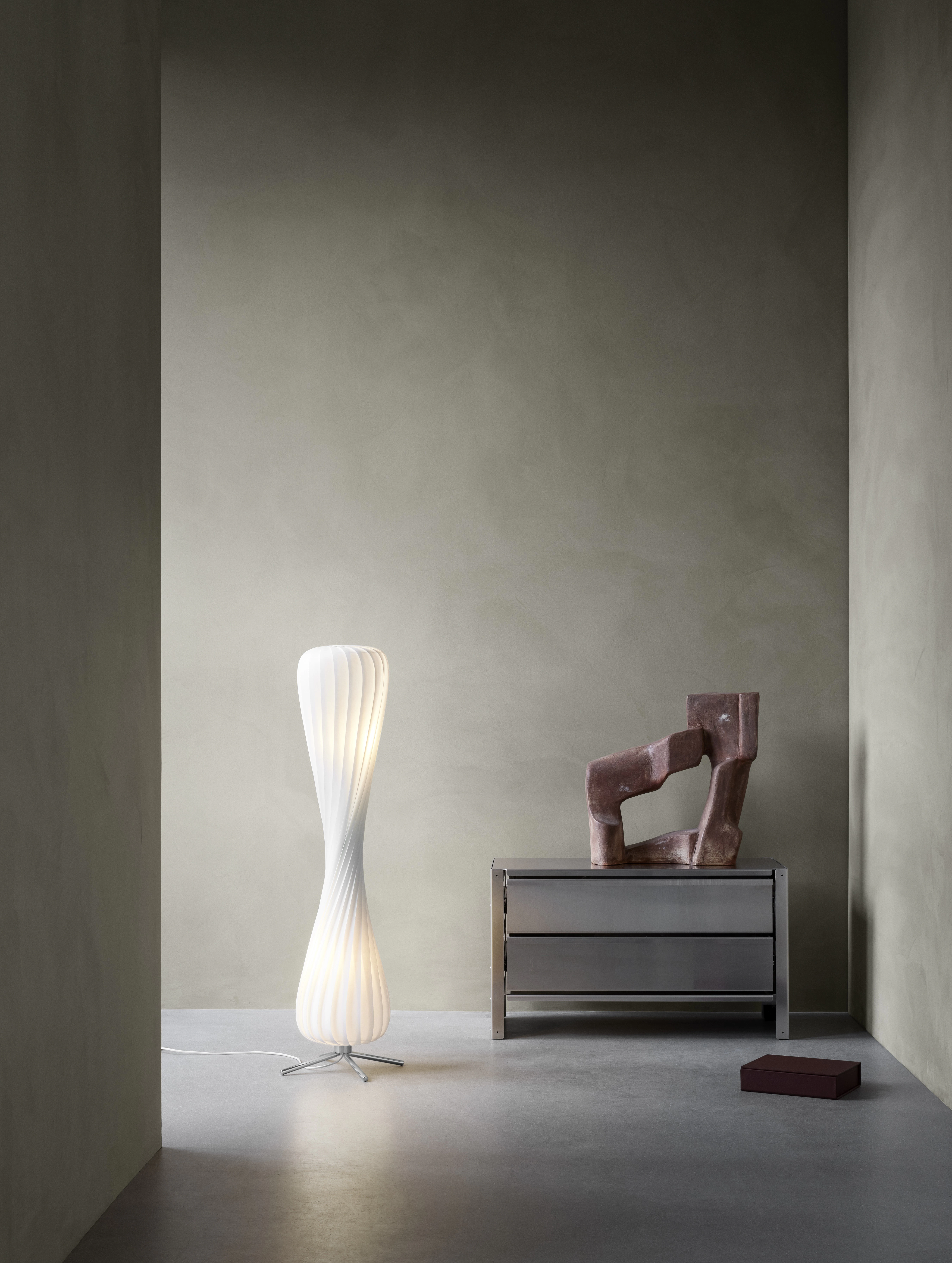 Tom Rossau Tr7 Golvlampa, vit från Tom Rossau, bild 2