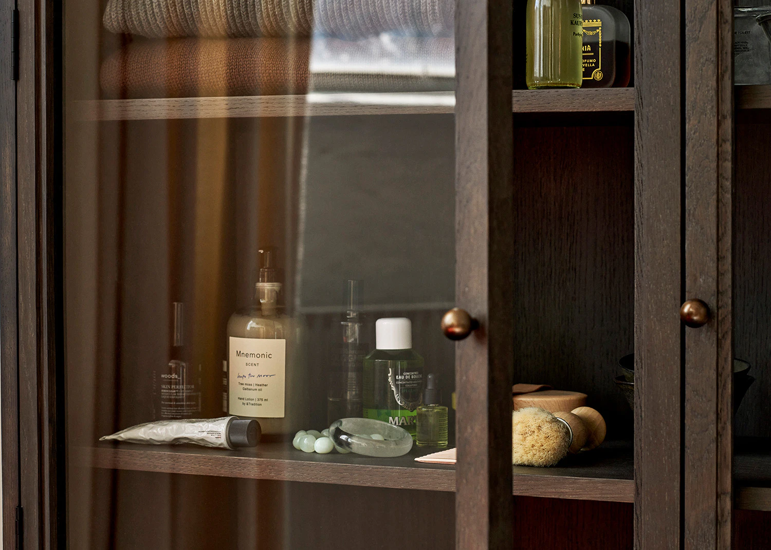 &Tradition Mnemonic Mnc2 Handlotion 375 Ml Into The Moor från &Tradition, bild 3