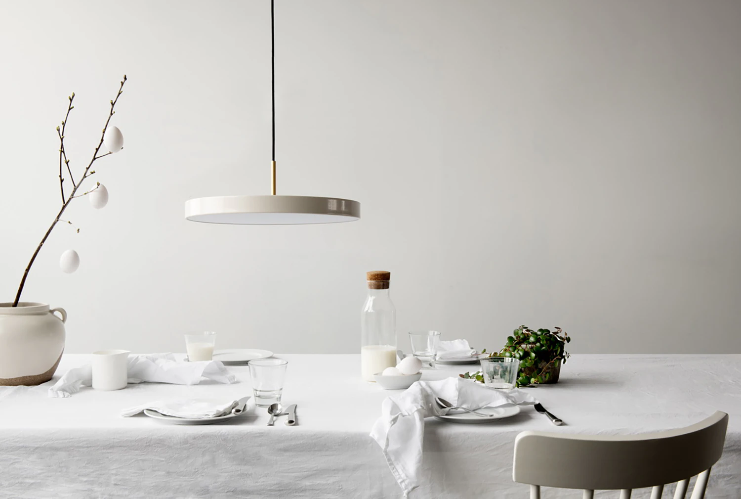 Umage Asteria Pendel Mini, pärlvit från Umage, bild 2