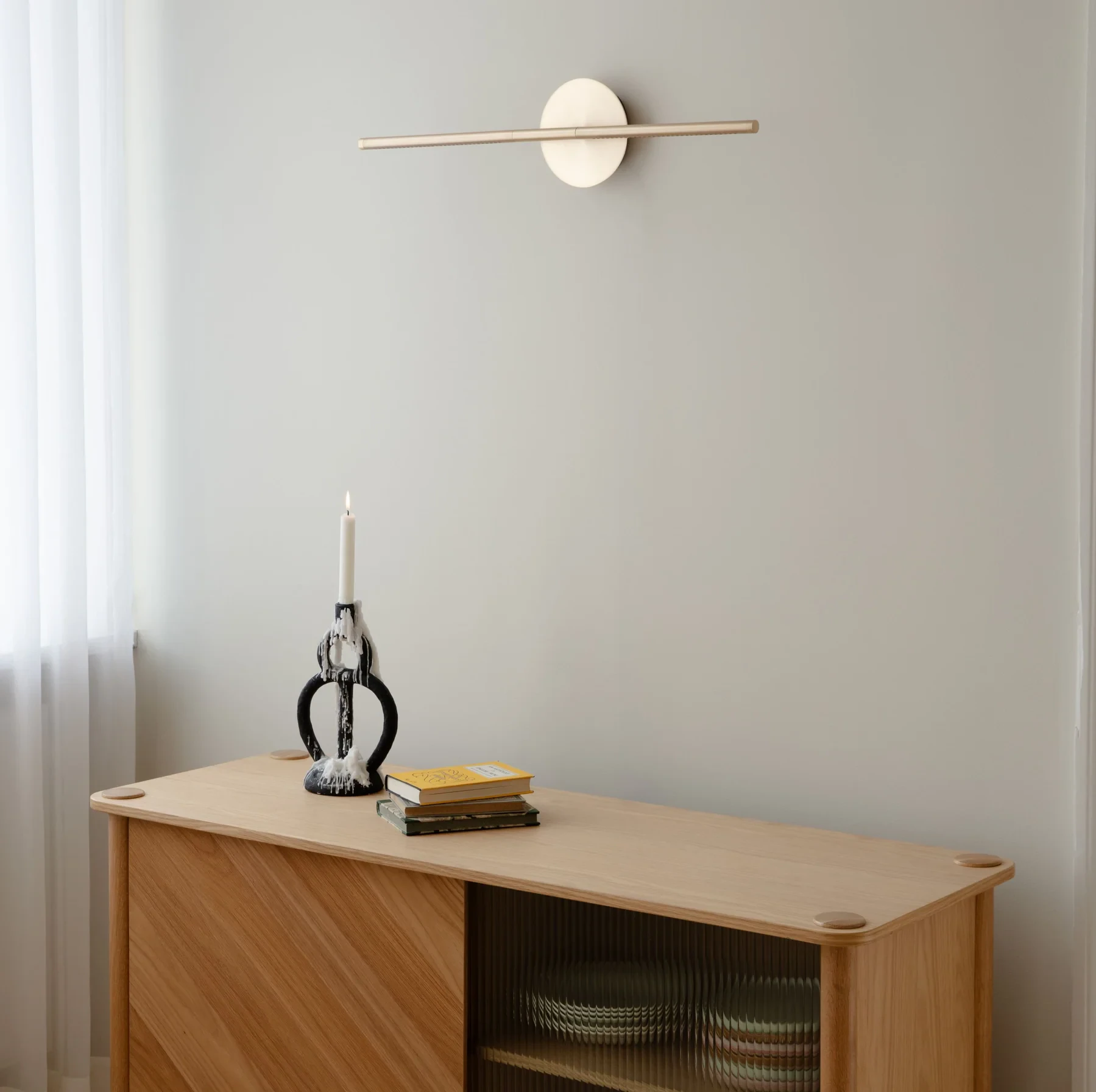 Umage Omni Vägglampa, mässing från Umage, bild 4