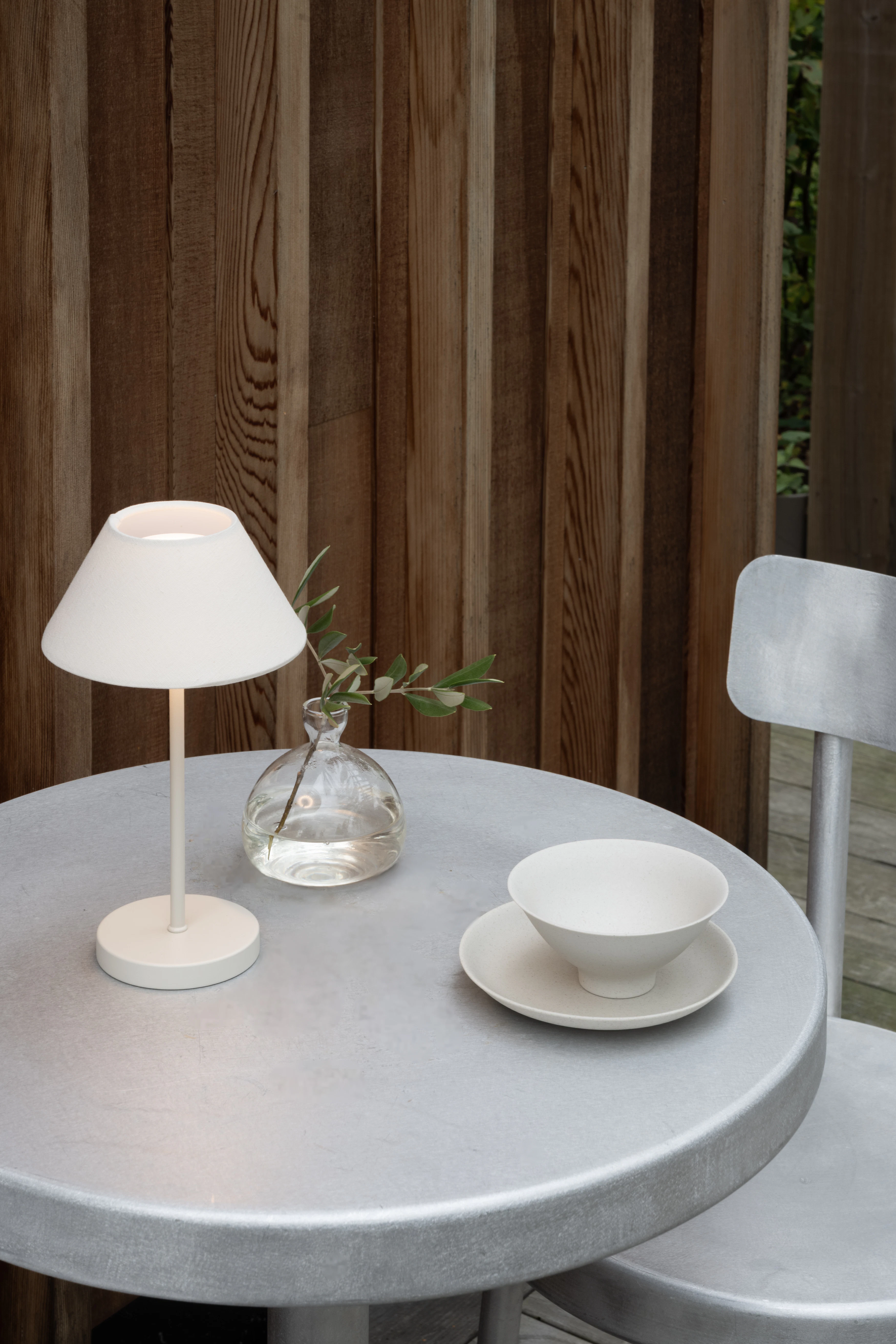 Watt & Veke Teya Bordslampa Portabel, off-white från Watt & Veke, bild 5