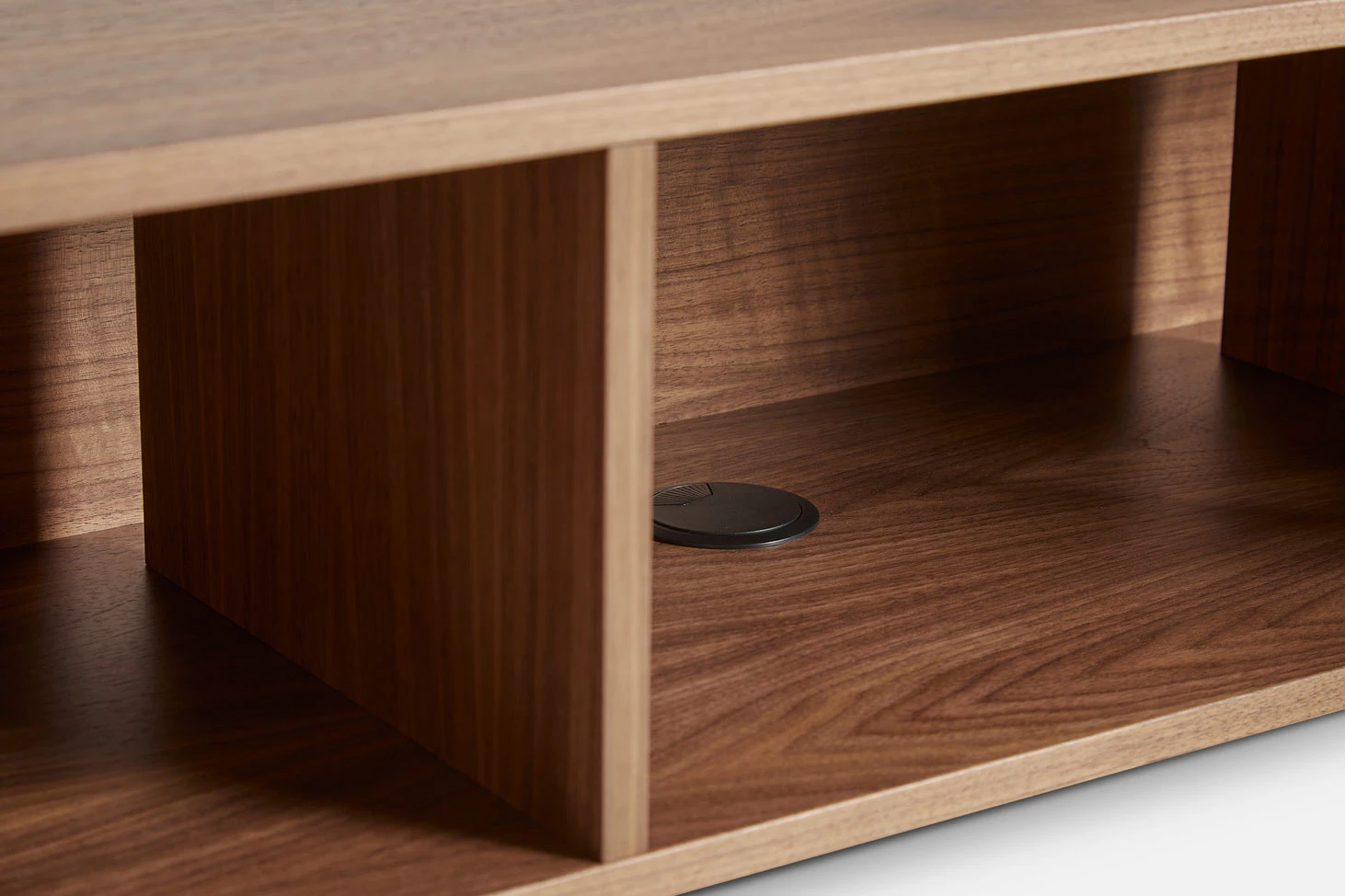 Woud Array Sideboard Låg / Vägg 150 Cm, valnöt från Woud, bild 2